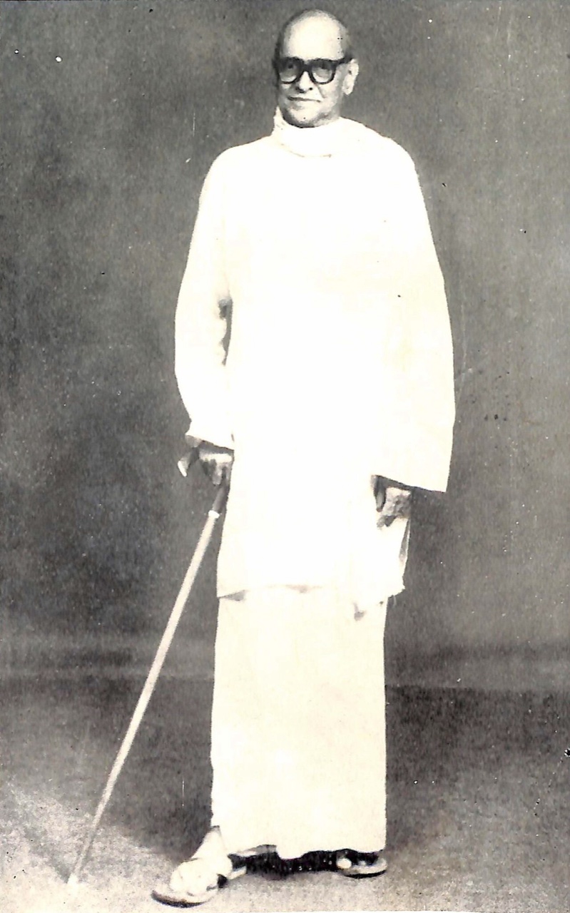 Archival portrait of Malayalam poet and Kerala Kalamandalam co-founder Vallathol Narayana Menon