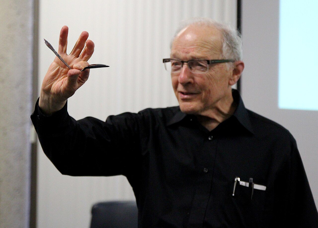 Ray Hyman demonstrates Uri Gueller's spoon bending feats at CFI lecture. June 17, 2012 Costa Mesa, CA