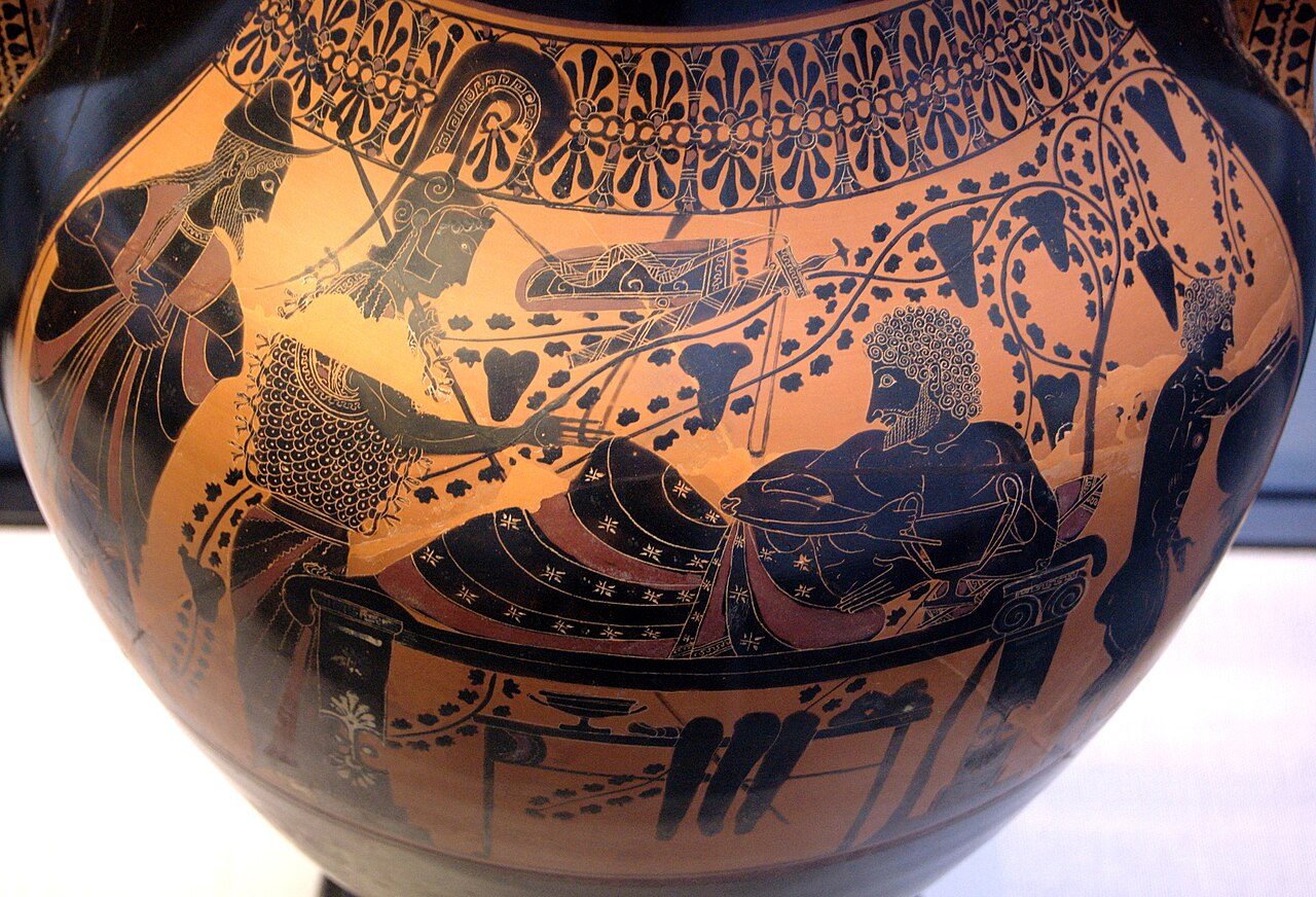 Heracles and Athena. Side B (black-figure) of Attic bilingual amphora, 520–510 BC. From Vulci.