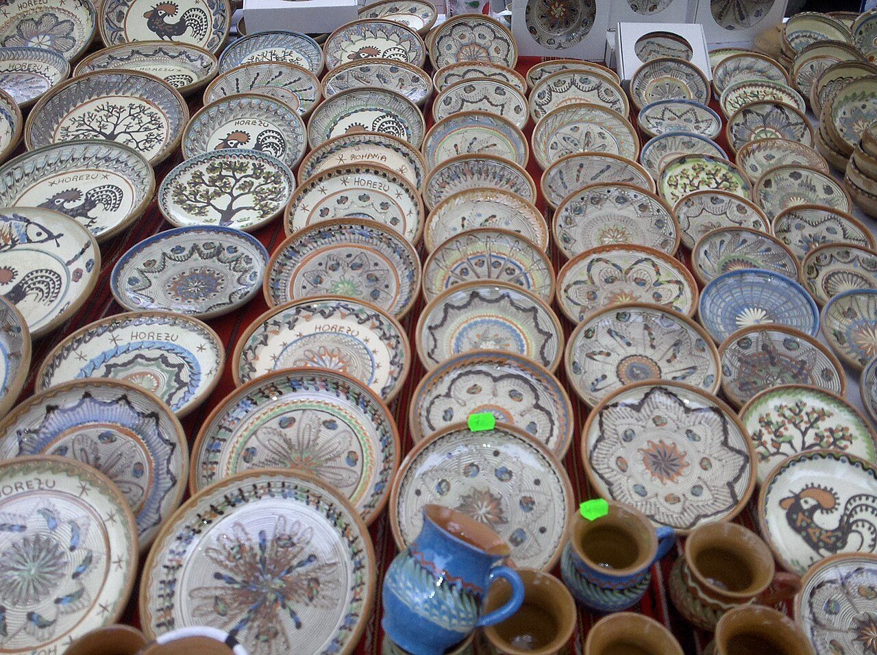 vase de ceramică de Horezu