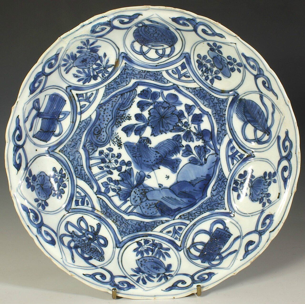 Kraak porcelain plate