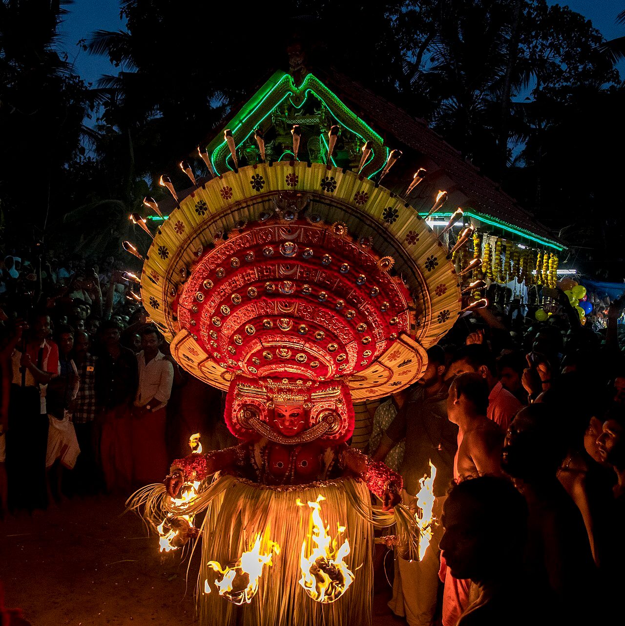 Kadavaankott maakkam Thira at Chala, Kannur