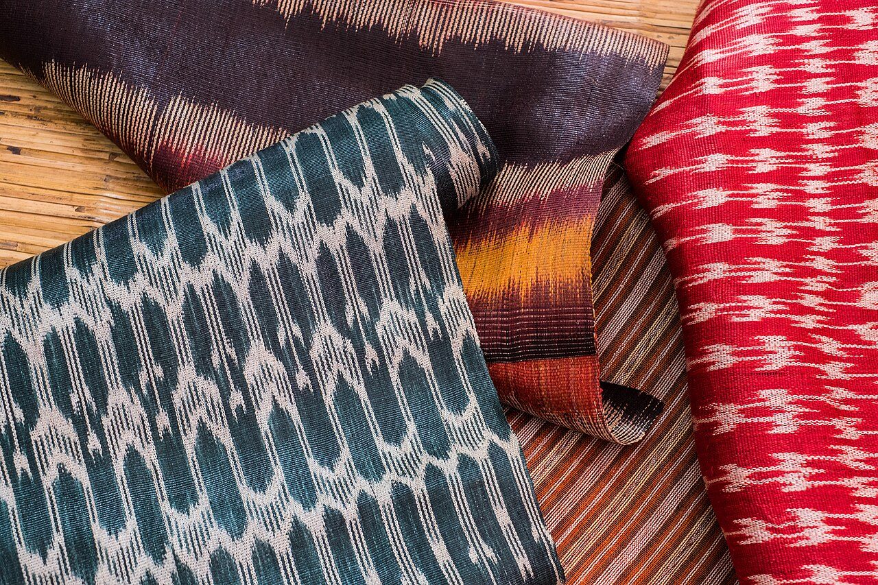 July 2017. T'nalak, aka "Dream Cloth", is a tradition and spirit-infused cloth woven from abaca fibers by the T'boli "Dream Weavers" and represents natural patterns 'seen' by the weavers in their dreams after meditating and praying. T'nalak production is a labour intensive…