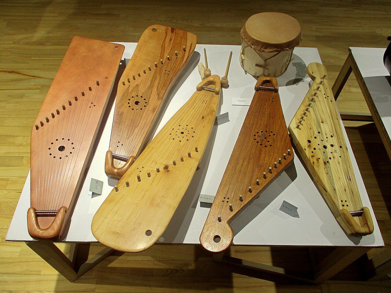 Kokles made by Guntis Niedoliņš at the exhibition "Musical Instrument Building in Latvia" taking place at the Riga School of Design and Art.