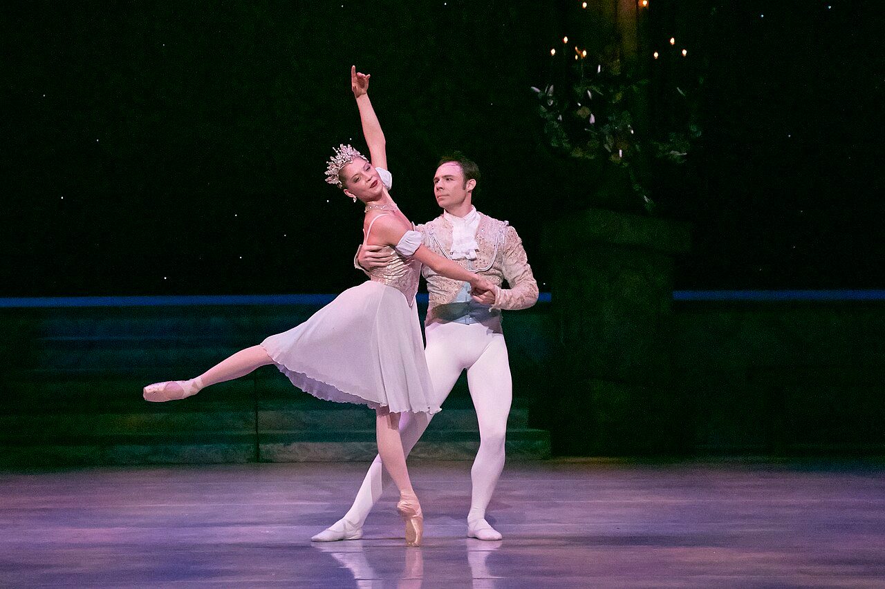 Kansas City Ballet Dancers Molly Wagner as 'Cinderella' & Anthony Krutzkamp as 'The Prince' Photographer Steve Wilson
