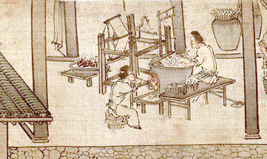 Cropped from Sericulture, The Process of Making Silk (蚕织图), a Chinese Song dynasty painting attributed to Liang Kai (梁楷).