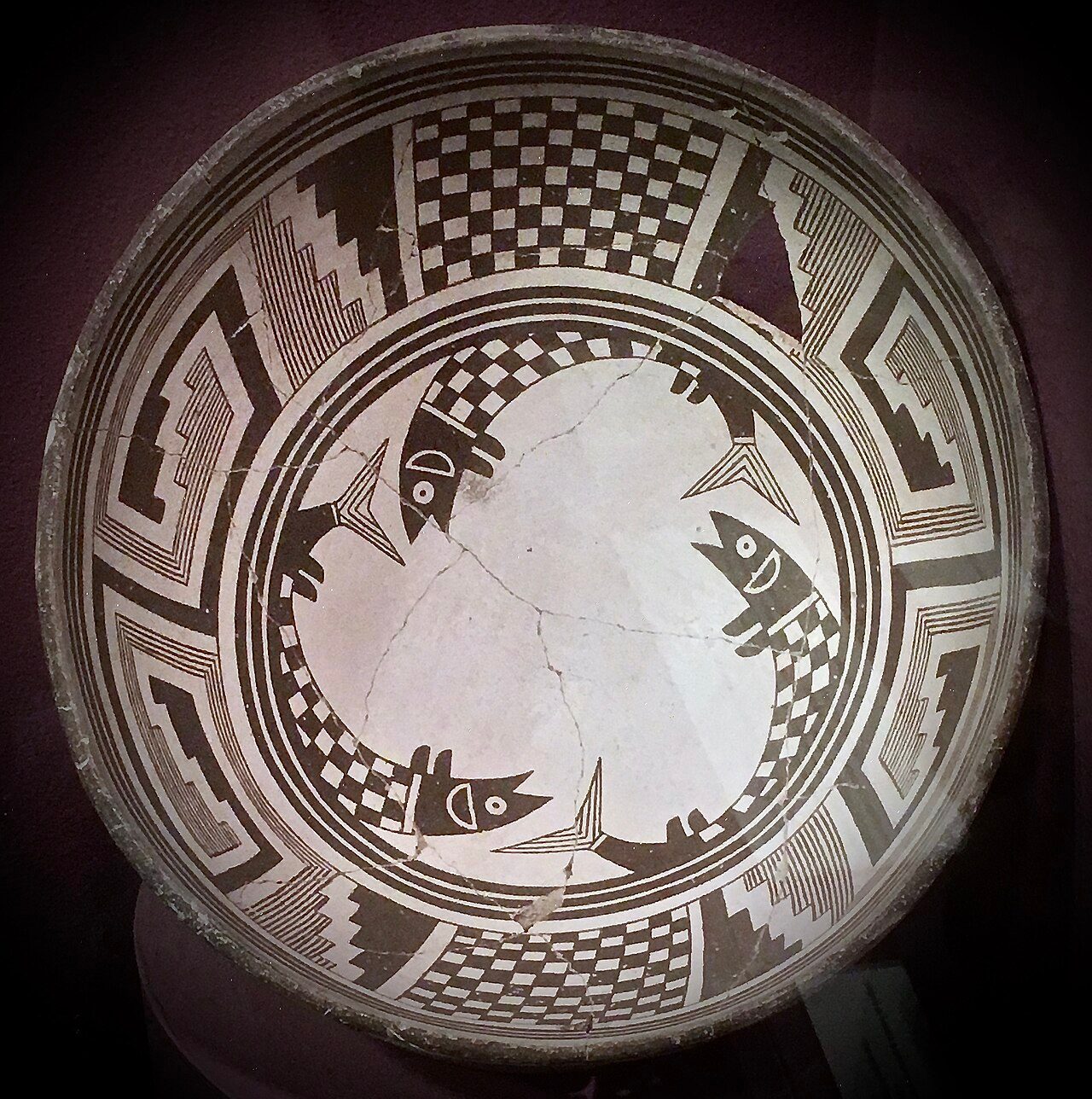 https://en.wikipedia.org/wiki/Millicent_Rogers_Museum has a fine small collection of prehistoric Indian art on display.