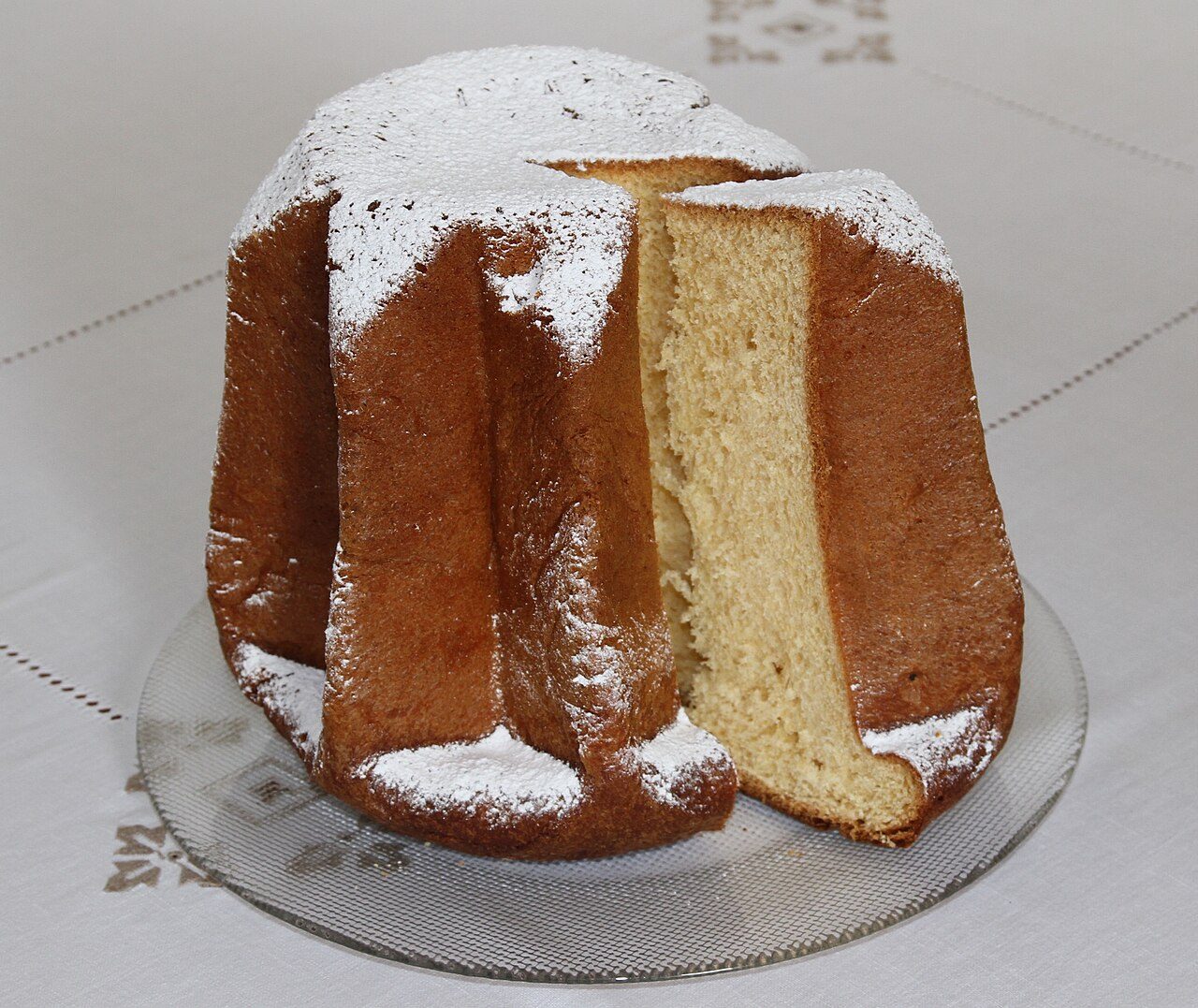 A traditional Italian Christmastime desert: a "pandoro" cake