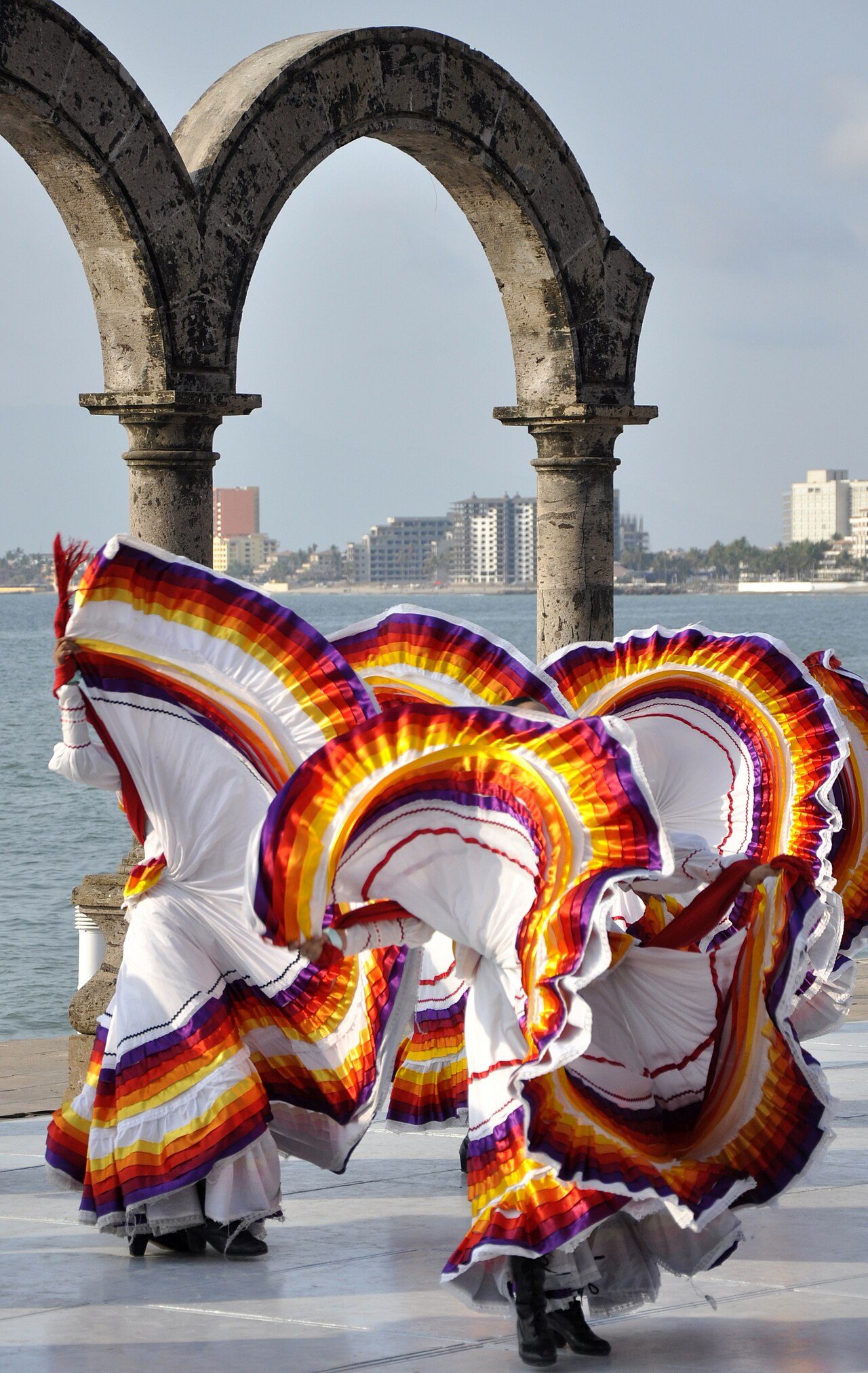 Dancers of the Grupo Folcorico Vallarata Azteca dancing the traditional Jalisco skirt dance in Puerto Vallarta.